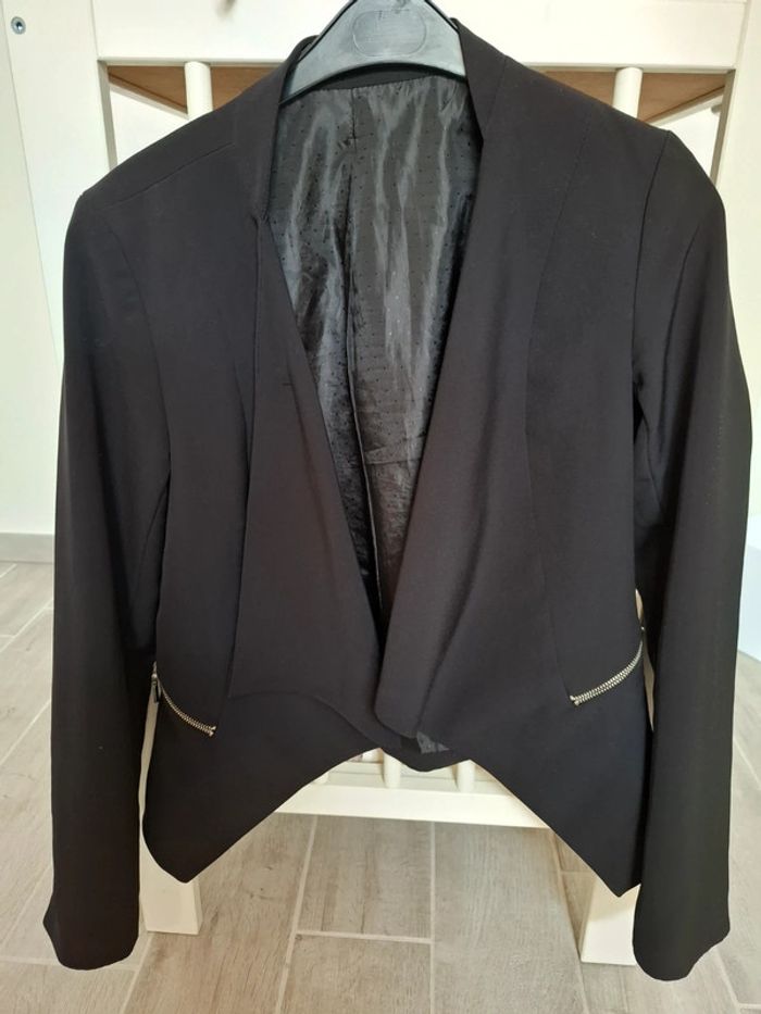 Veste noir ceintré