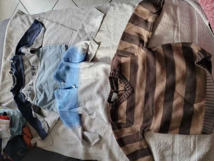 Lot de 6 pulls 12 mois garçon - photo numéro 4