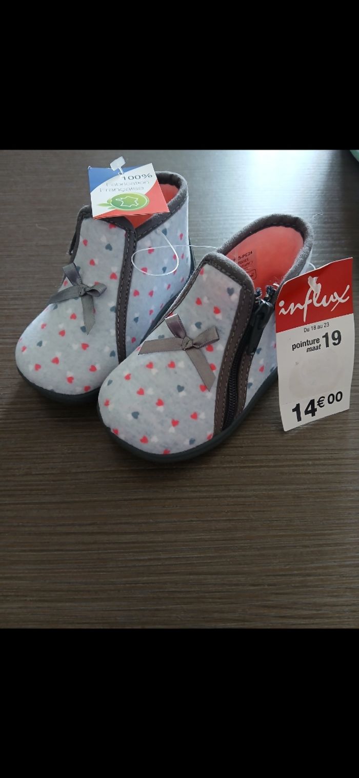 Chaussons fille influx 19