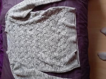 Pull 14 ans laine très bon état