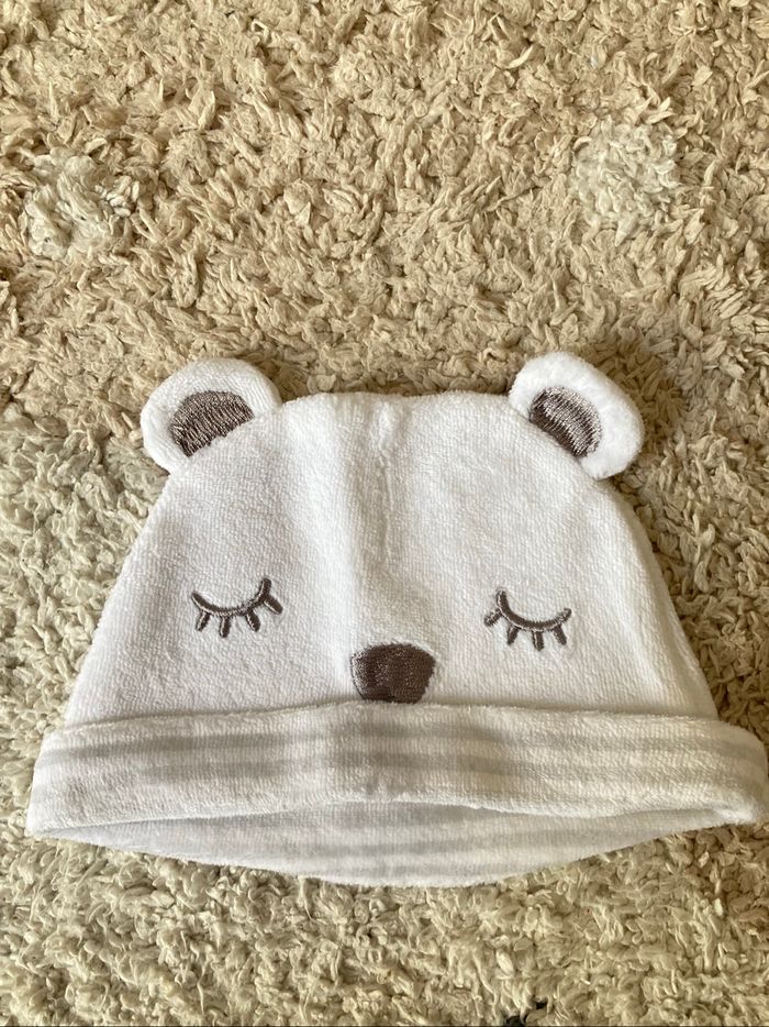 Bonnet de naissance
