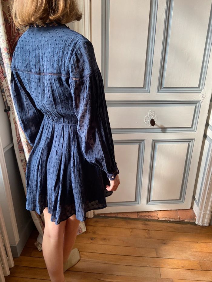 Robe courte bleu marine Claudie Pierlot taille 36 - photo numéro 15