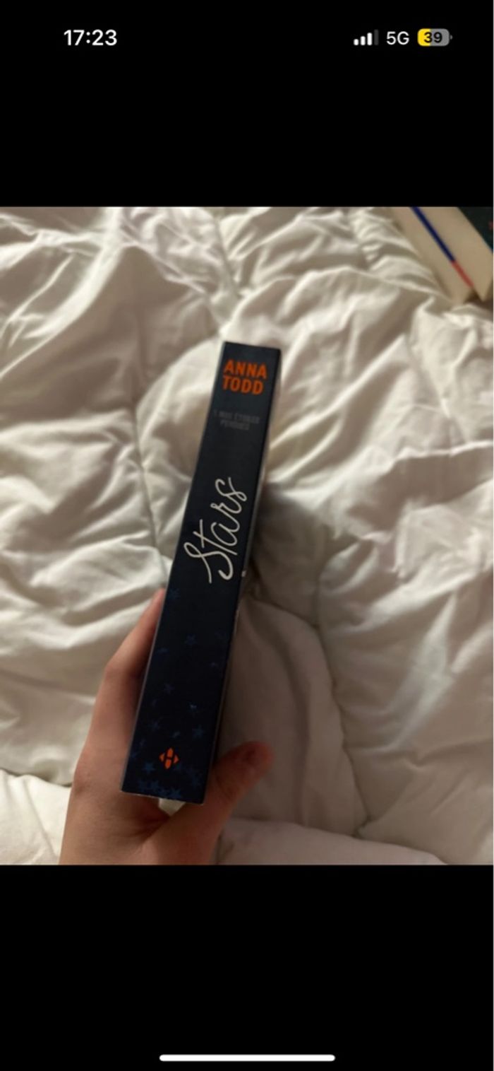 Livre stars - photo numéro 2