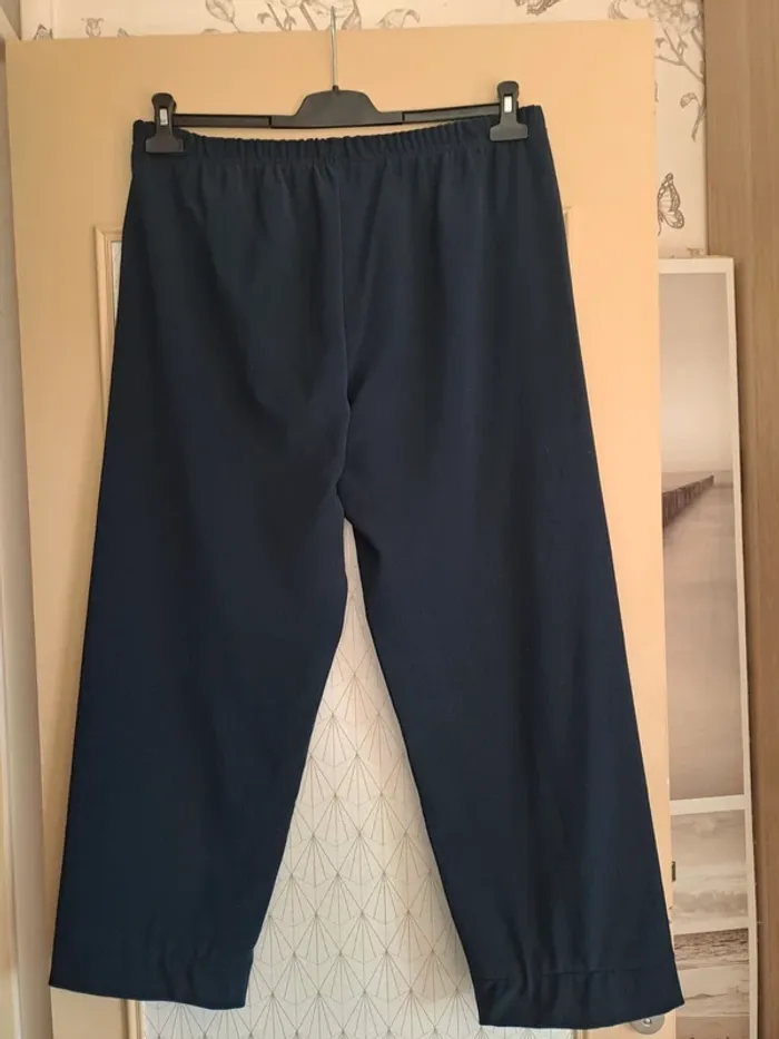 Pantalon femme tbe habillé tissu côtelé étiquette coupée 46 - photo numéro 3