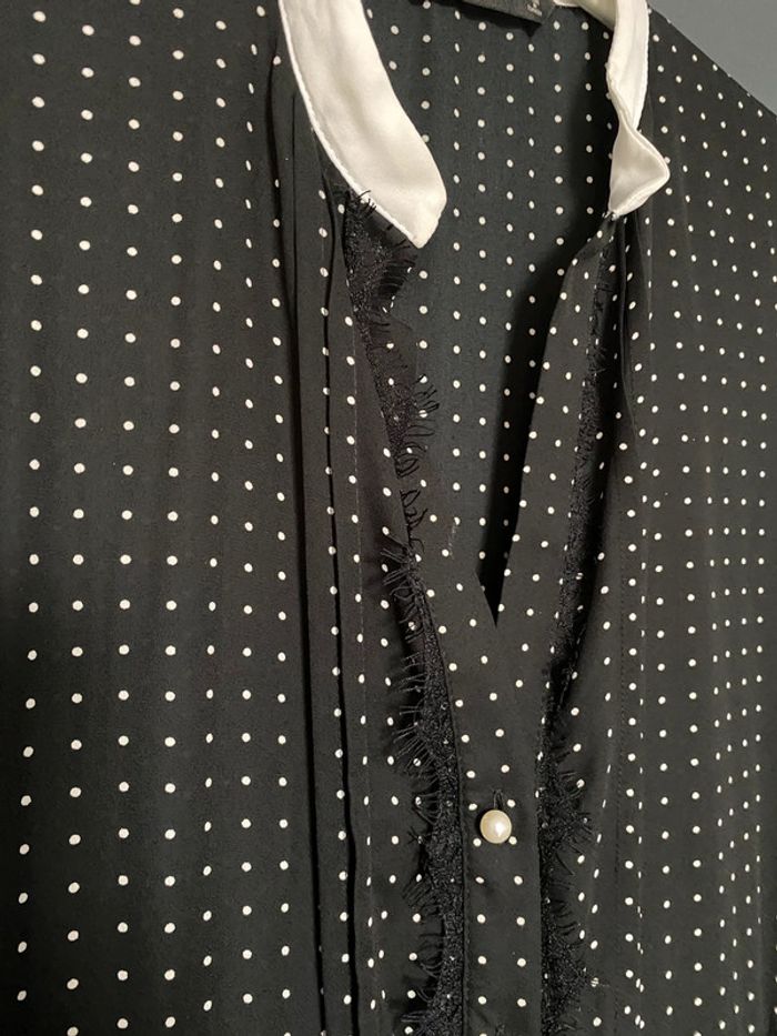 Robe col blanc en voile noir pois blancs bas doublé - photo numéro 2