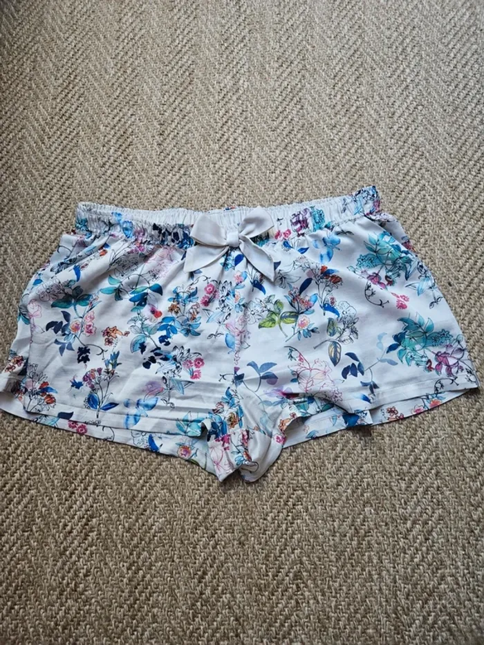 Short nuit L