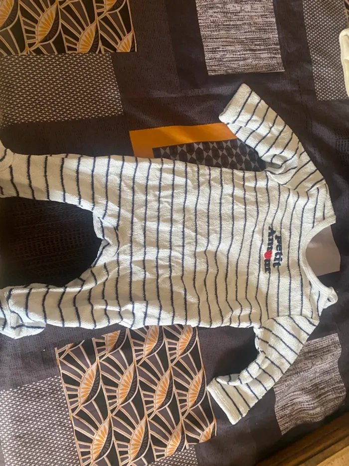 Pyjama bébé