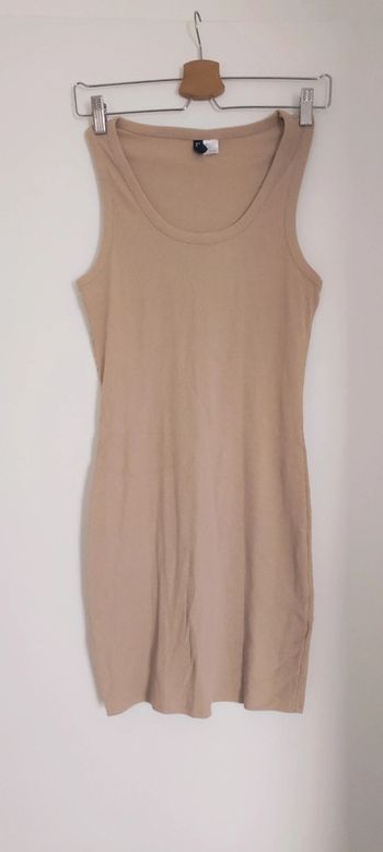 Robe cintrée