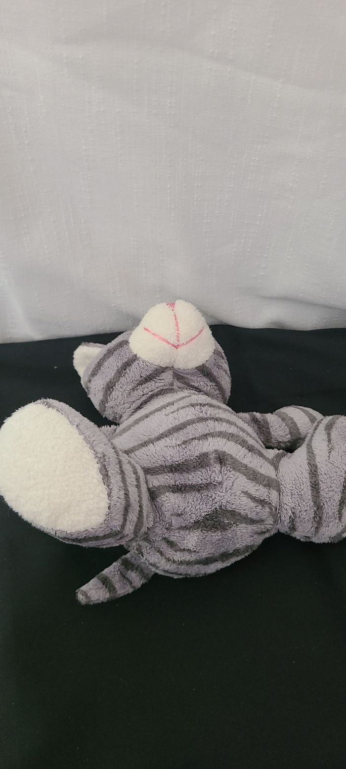 Petite peluche chat tigre HISTOIRE D'OURS boule rayé gris - photo numéro 4