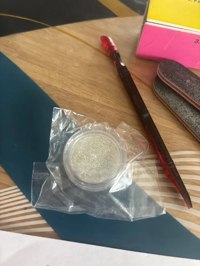 Perles pour ongles - photo numéro 2