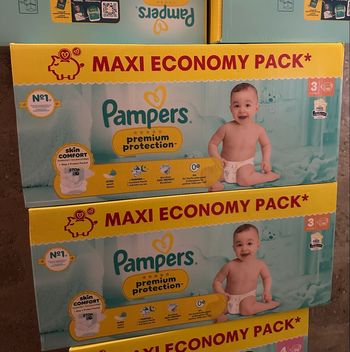 2 cartons couches Pampers premium protection taille 3