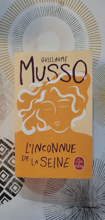 L'inconnue de la Seine Par Guillaume Musso