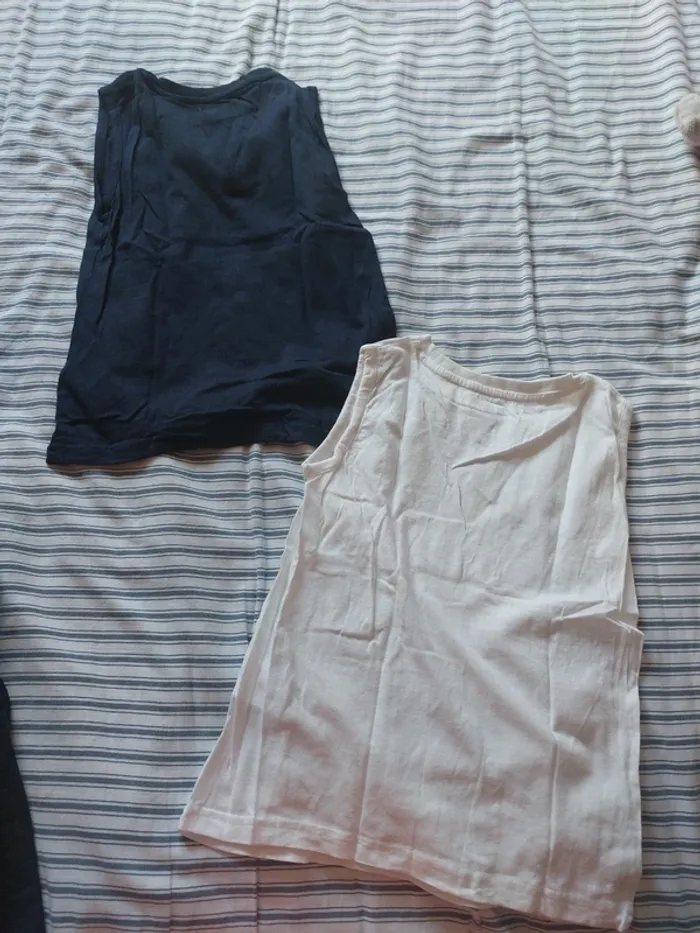 Lot de 2 tee-shirts sans manche Kiabi - photo numéro 6