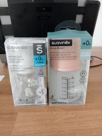 2 biberons anti-colique Suavinex