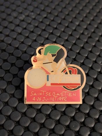 Pin's cyclisme Tour de France 92 Vélo