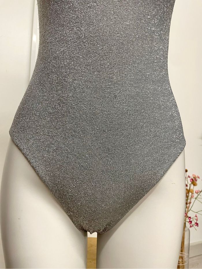 Maillot de bain - photo numéro 4