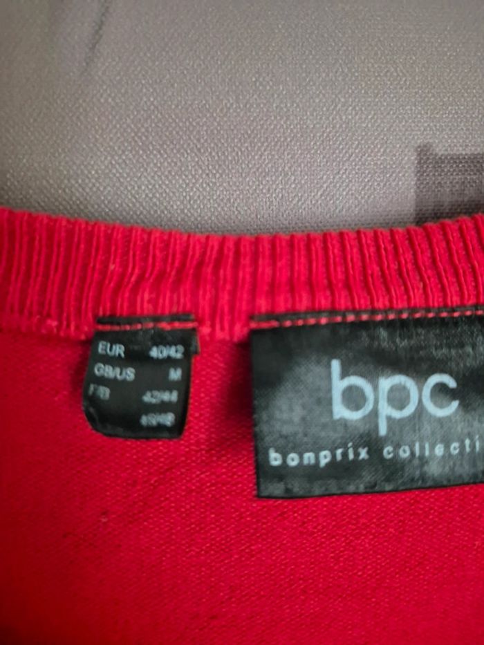 2 pulls femme taille 42/44 - photo numéro 2