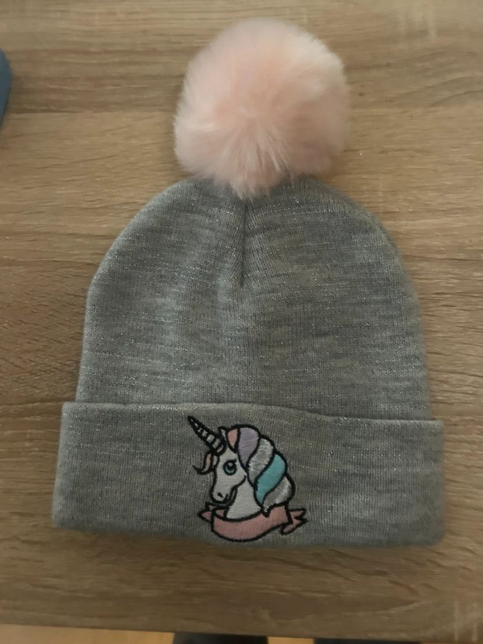 Bonnet gris pompom rose licorne 2/4 ans La Halle