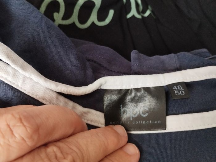 deux tee shirt Bonprix taille 48/50 - photo numéro 3
