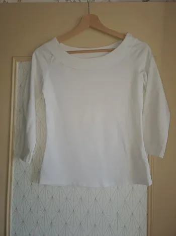 Top blanc femme sexy tbe grain de malice XS