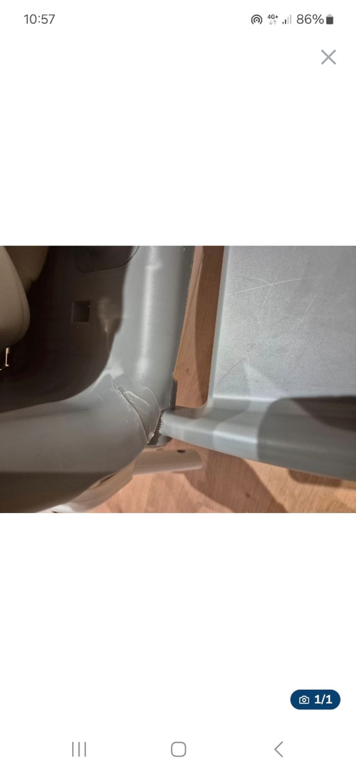 Chaise haute - photo numéro 4