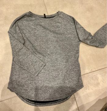 Pull gris