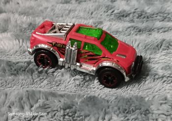 Metal machine zuru