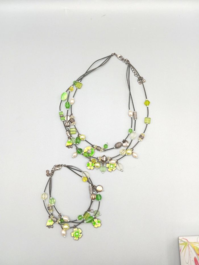 Lot collier + bracelet