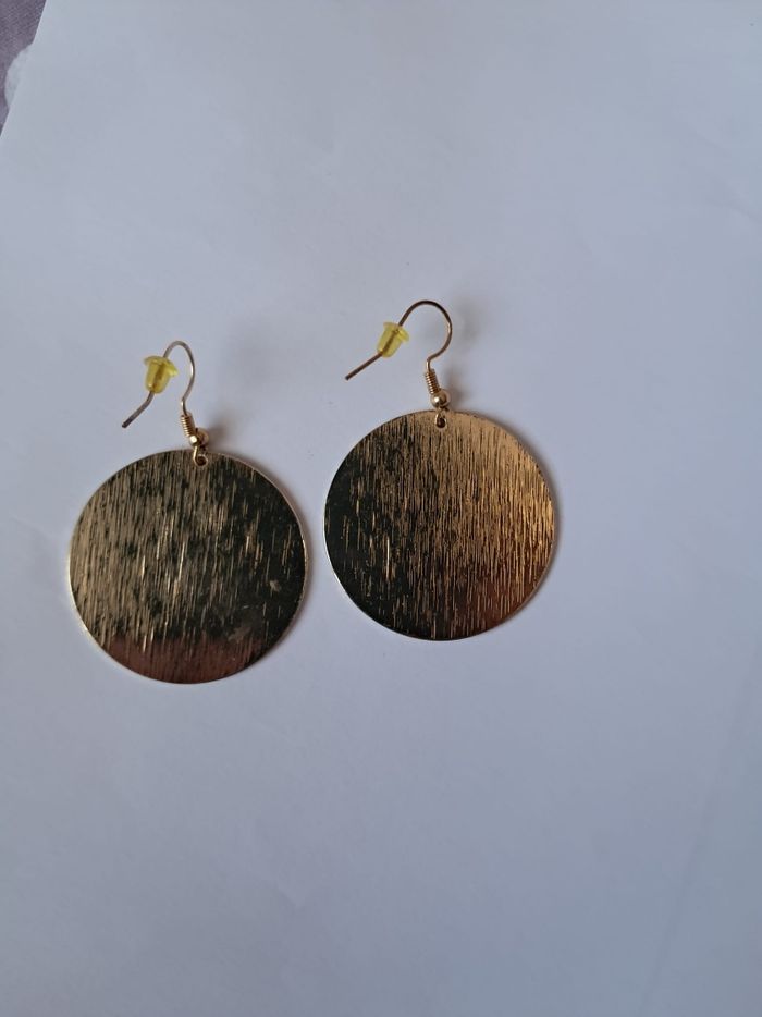 Boucles d'oreilles motif feuilles - photo numéro 2