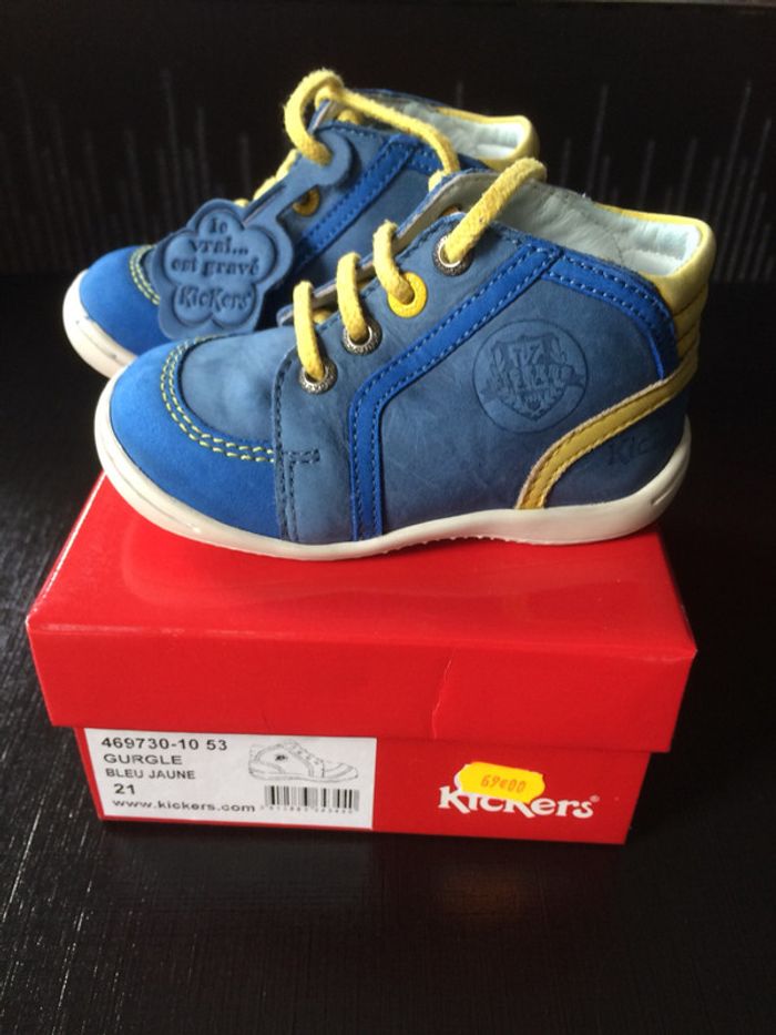 Chaussures Kickers pointure 21