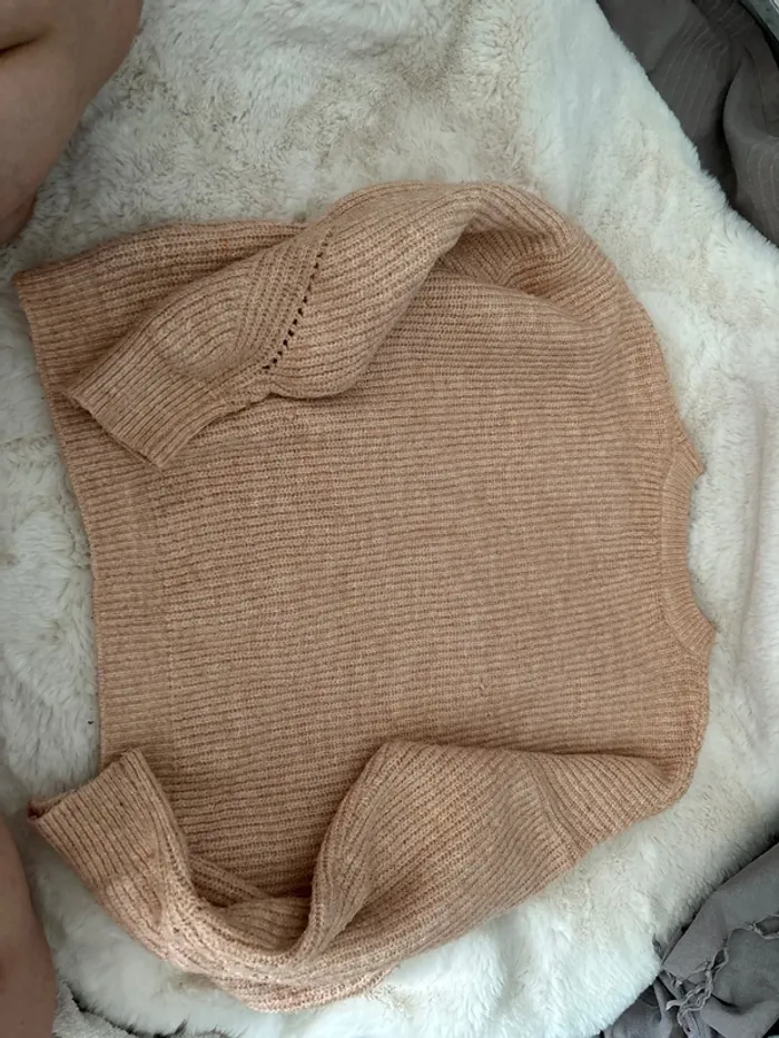 Pull primark taille S - photo numéro 2