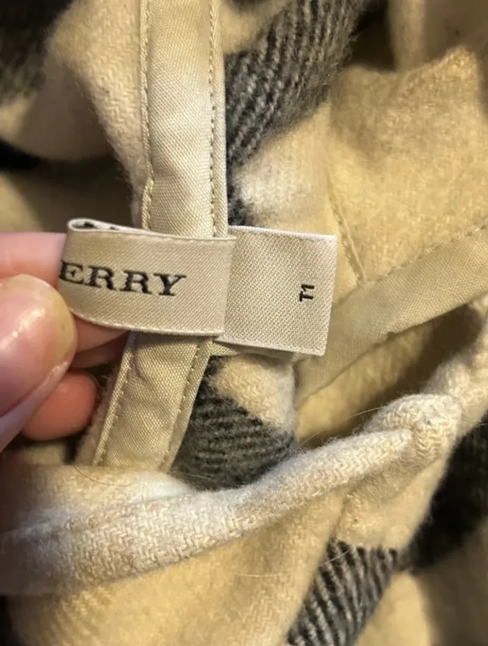 Manteau Burberry - photo numéro 3