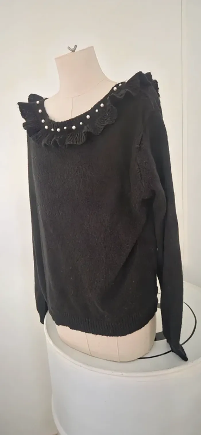 Pull Misskoo noir et perles - photo numéro 6