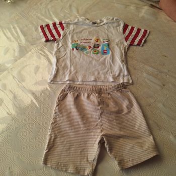 Vêtement 18mois mixte