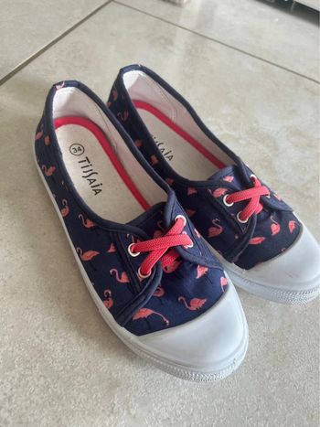 Chaussures 34 tissaia