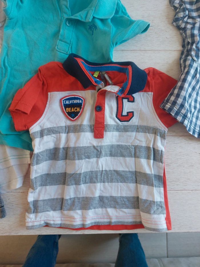 Lot de 4 t-shirts 3 ans en très bon état - photo numéro 2