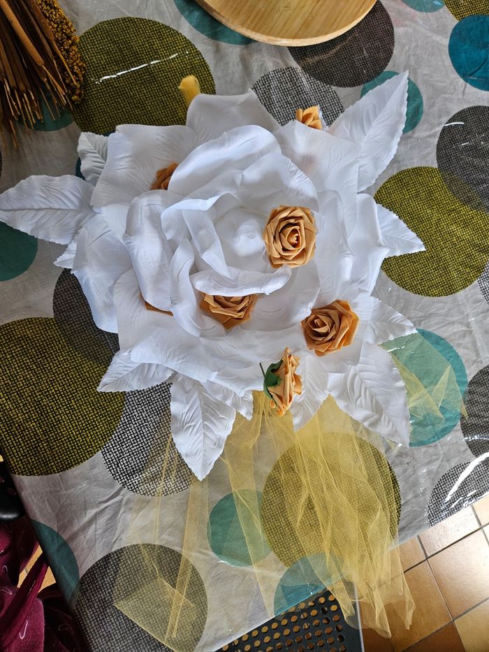 Lot grosse rose blanche