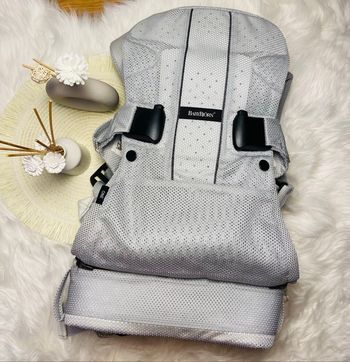 Porte bébé physiologique babybjörn modele One Air Mesh