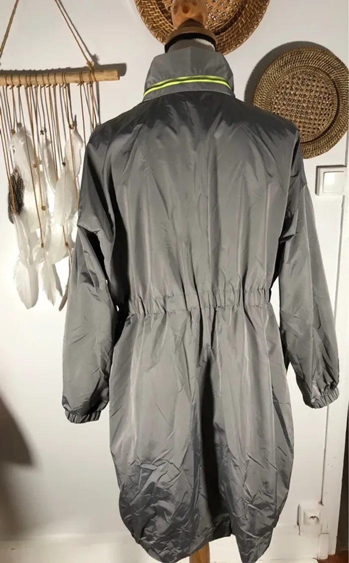 Imperméable - photo numéro 3