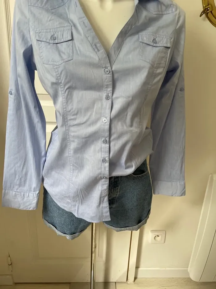 Chemise bleue - photo numéro 9