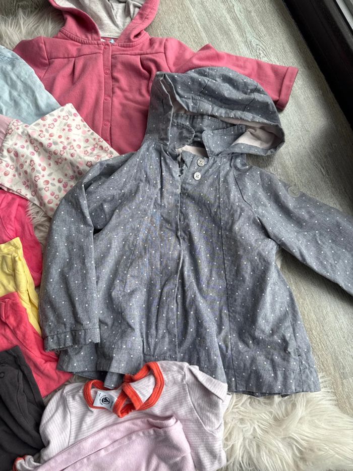 Lot de vêtements fille 18 mois - photo numéro 3