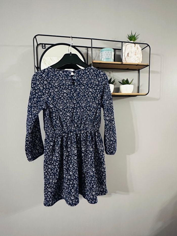 👗 Robe fleurie Gémo - 5 ans - photo numéro 2