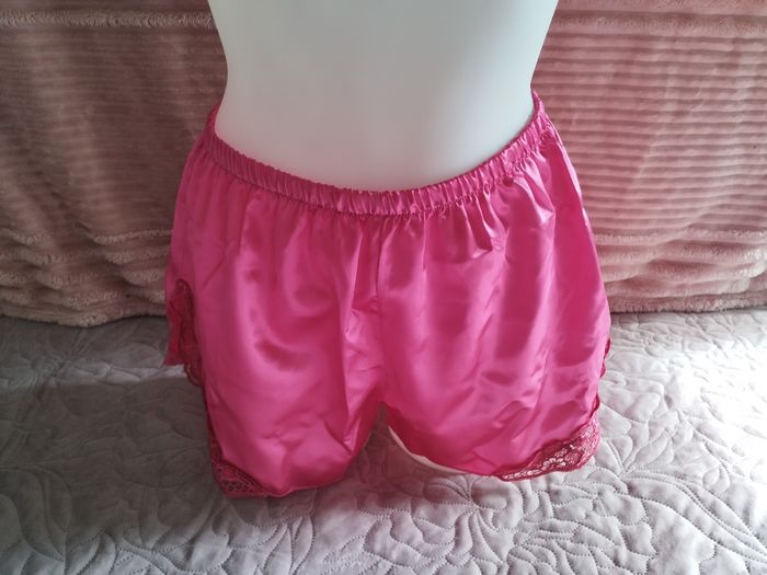Short nuit rose fushia