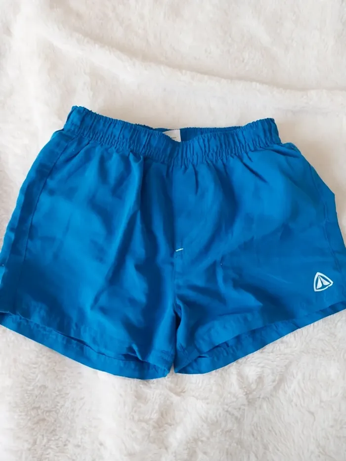 Short 6 ans