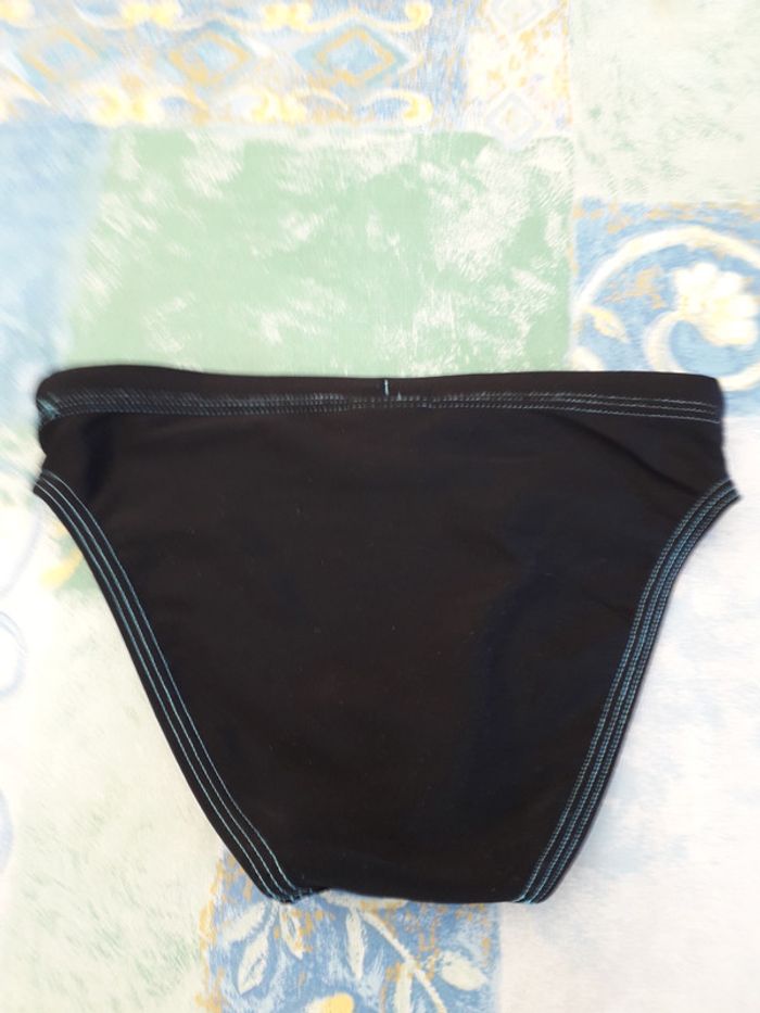 Maillot de bain - 8 ans - photo numéro 2