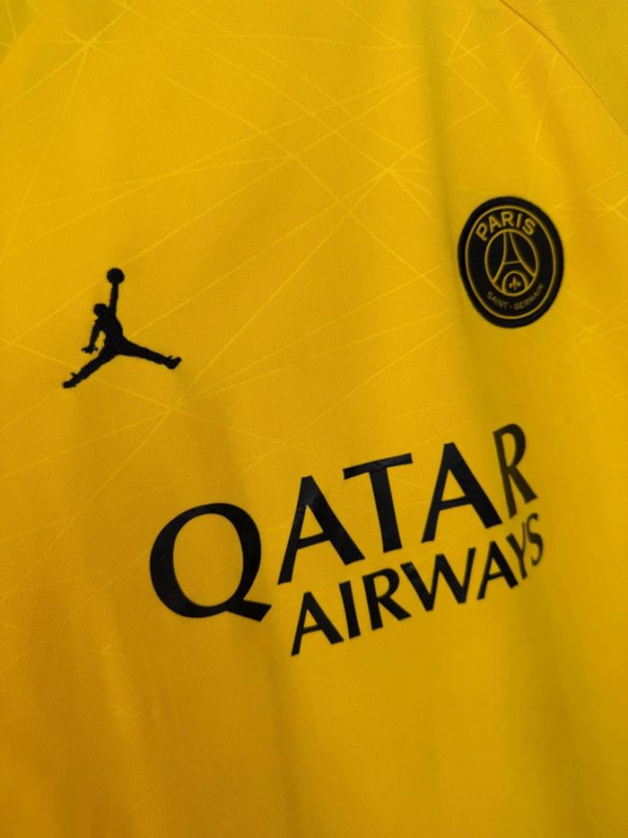 Maillot PSG 2023-2024 jordan garçon taille 158-170 cm - photo numéro 3