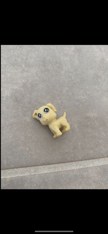 Jouet figurine Chien Kinder