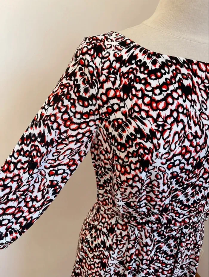 Superbe Robe French Connection 🌸 40 L - photo numéro 3