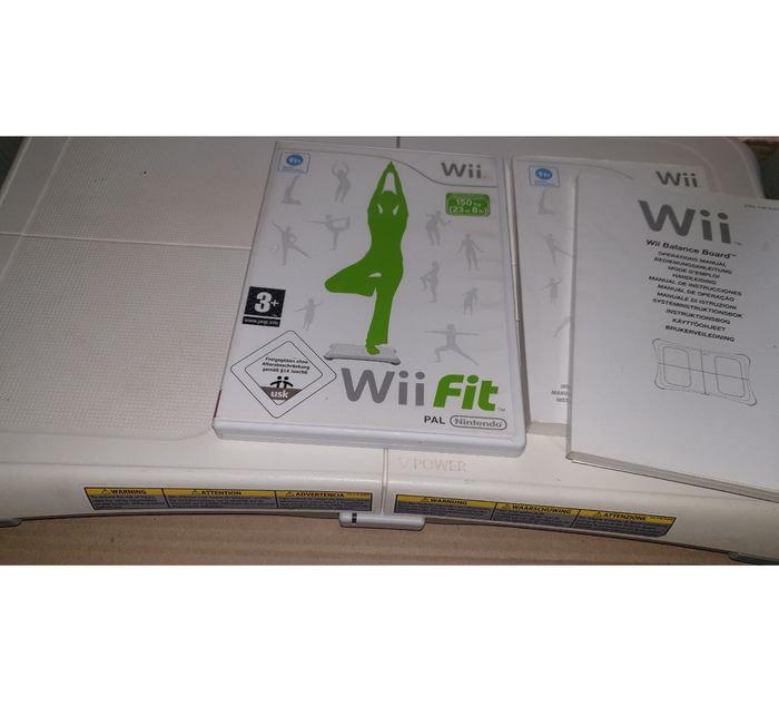 Console WII Fit + cd - photo numéro 3