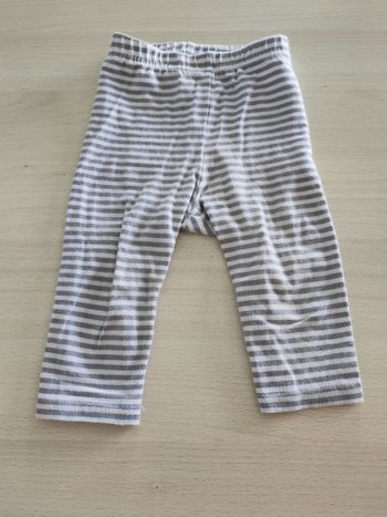 Legging 9mois gris et blanc